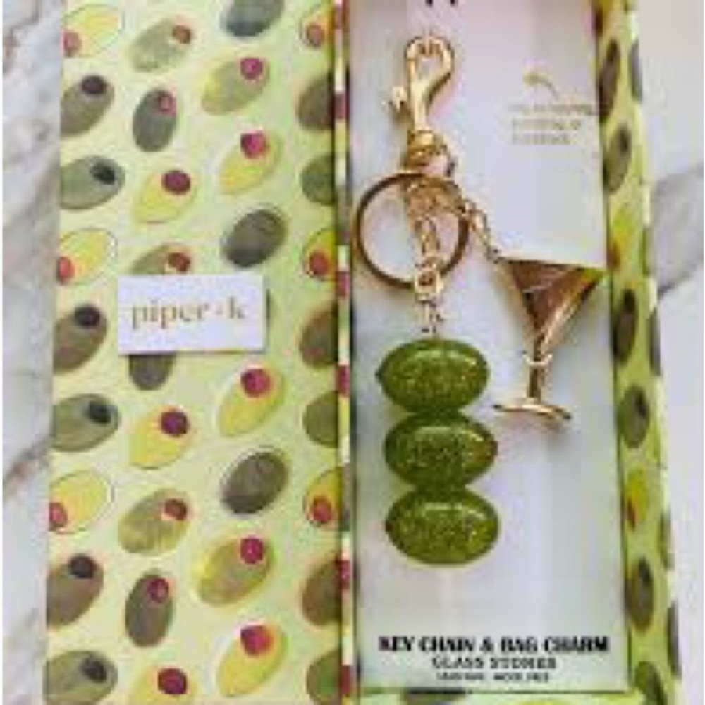 Piper k Olive martini Keychain & Bag Charm - Picture 3 of 6